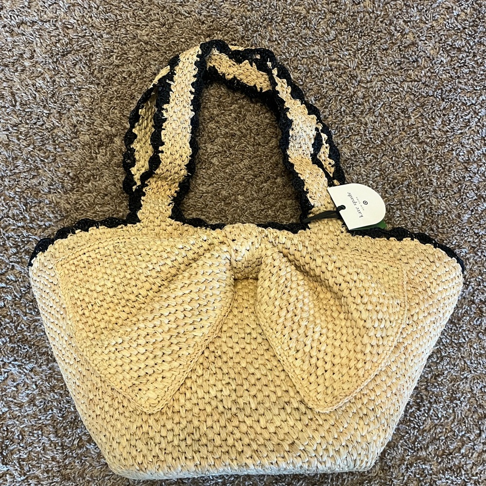 Chic Straw Tote Bag with Black Accents